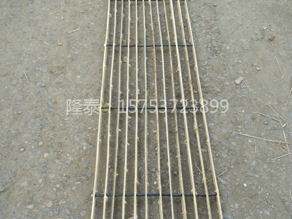 竹鴨床(竹雞床)