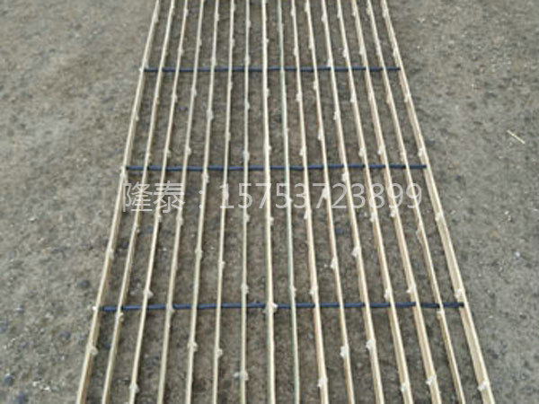 竹鴨床（竹雞床）